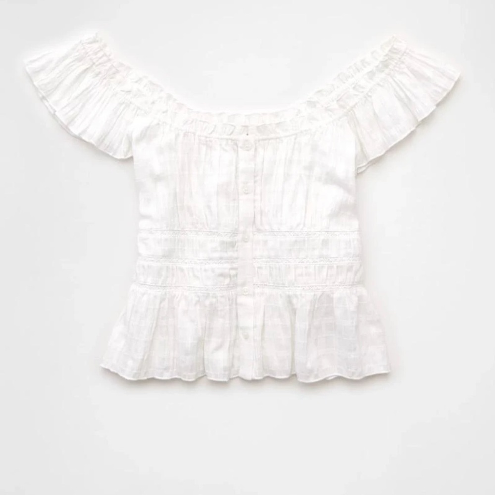 AE Ruched Flutter Sleeve Shirt - Picture 3 of 3